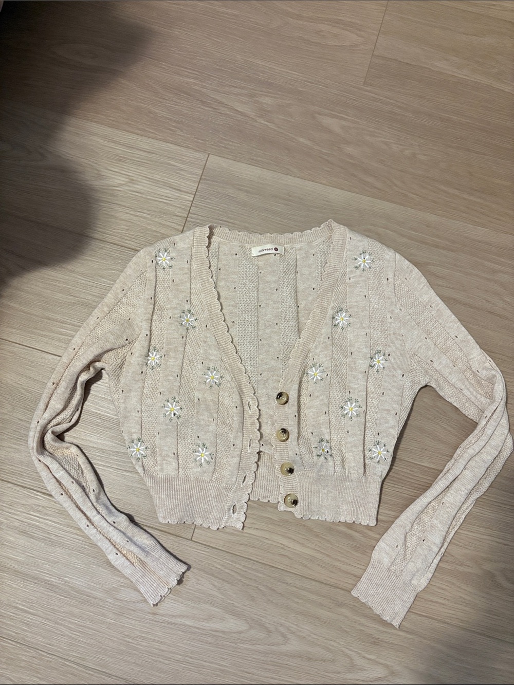 Beige Floral Embroidered Cropped Cardigan with Scallop Trim